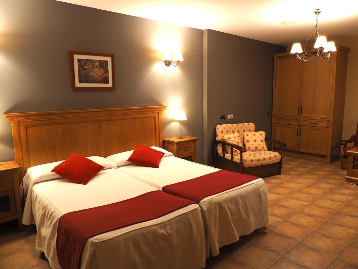Hotel & Spa Pena Montanesa Aínsa Exteriör bild
